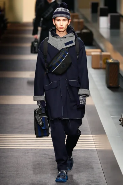 Look 12